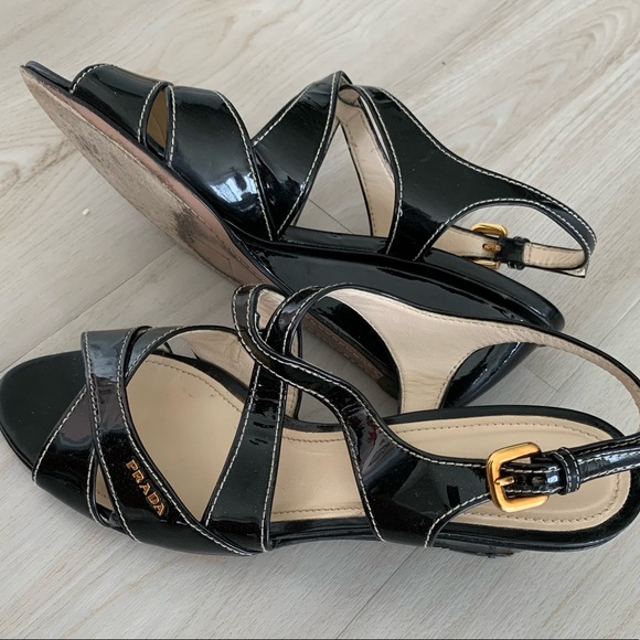 Prada black patent leather wedge sandals - Picture 8 of 8